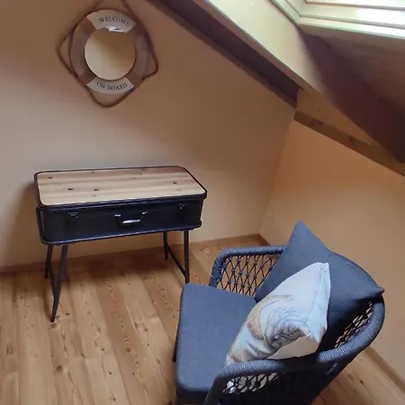 House Tuna Apartment Ustrine